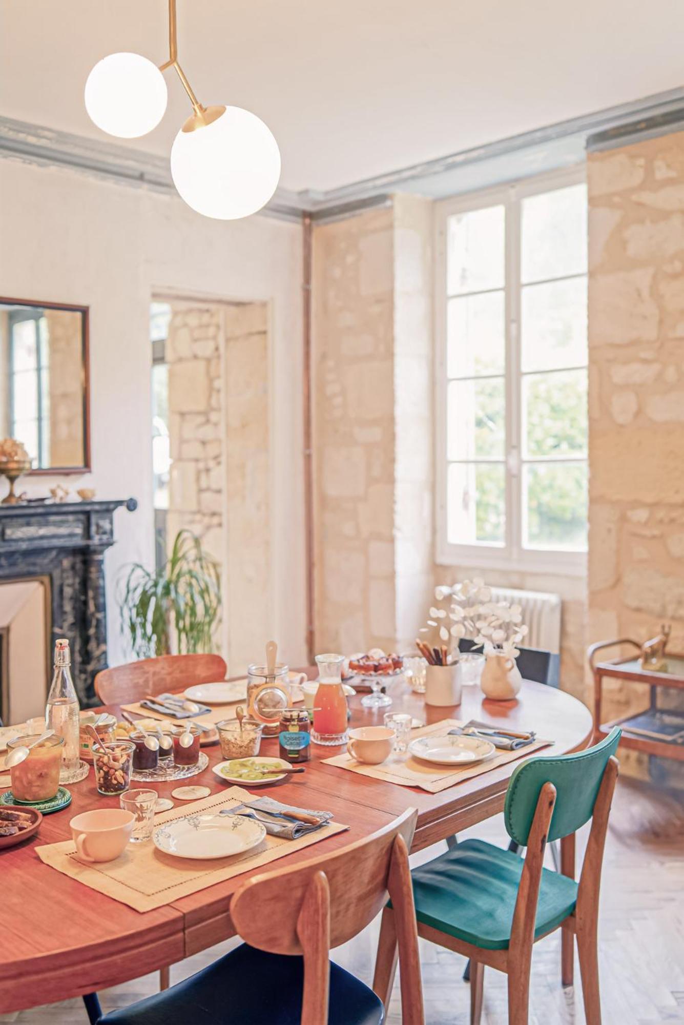 La Nuit & Le Jour Acomodação com café da manhã Vertheuil-en-Médoc Exterior foto